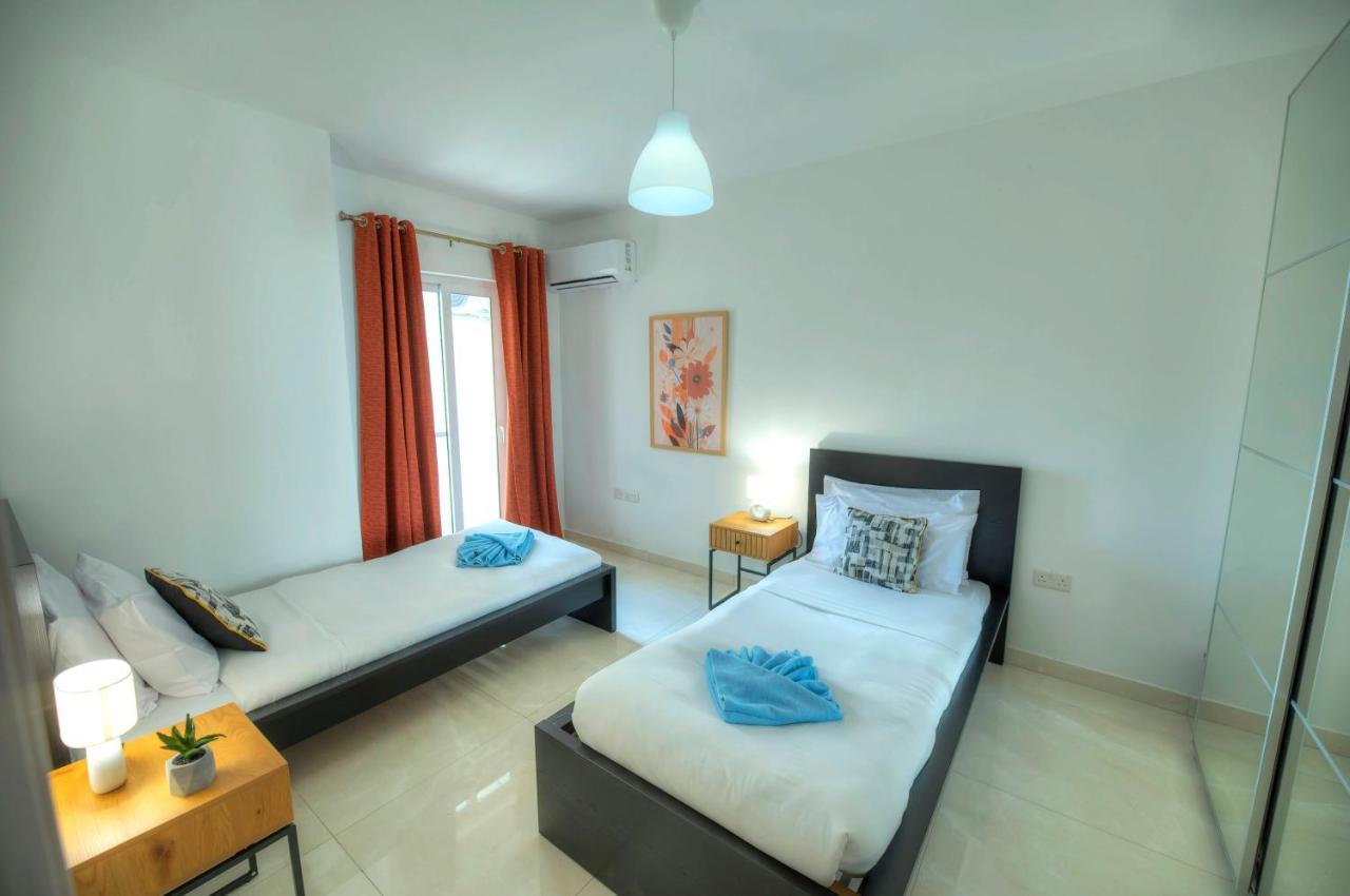 Gzira Seafront Beautifully Furnished 2 Bedrooms Gogzr-3 מראה חיצוני תמונה